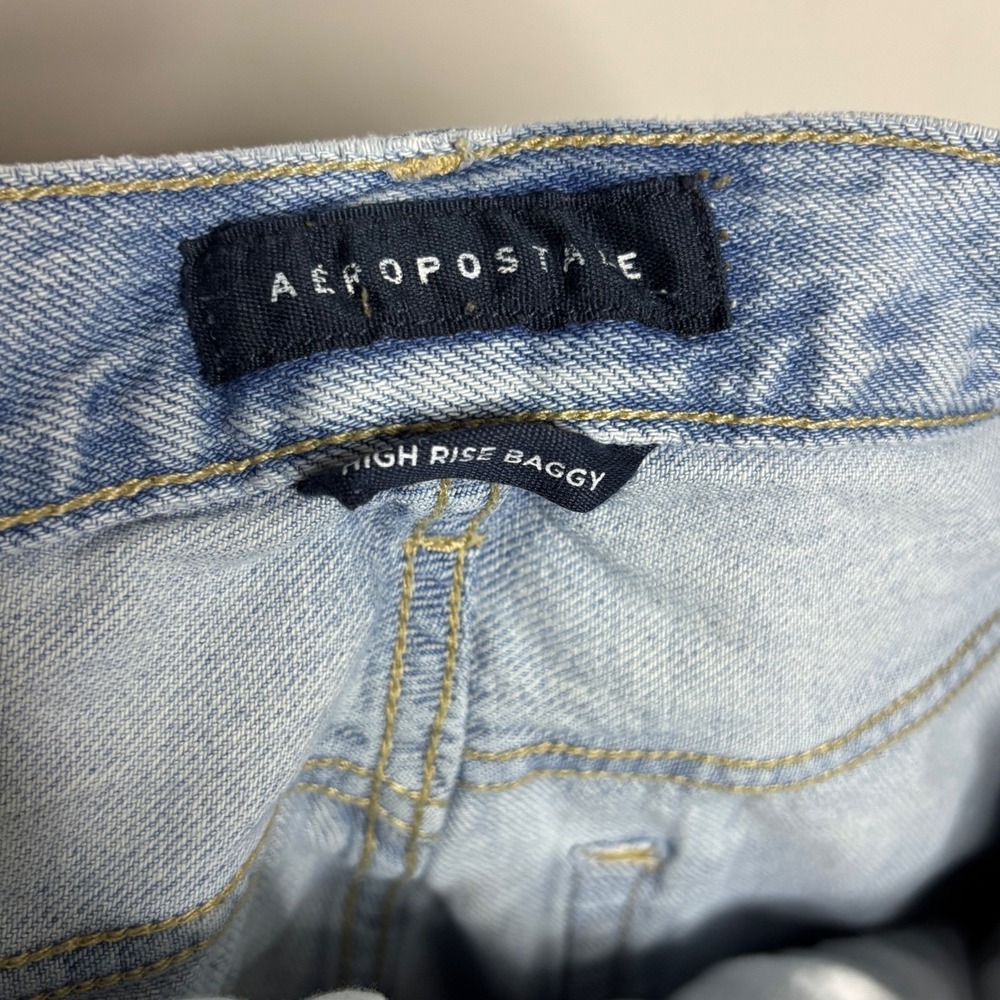 Aeropostale Light Wash High Rise Baggy Jeans Women 2 Reg - Picture 6 of 7